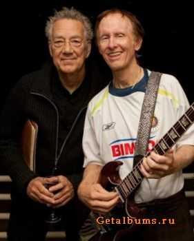 Ray Manzarek & Robby Krieger (The Doors) - Live at Pabst Theater, Milwaukee, Wisconsin(2010)