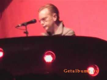 DEPECHE MODE - "Touring The Angel" Live Mexico Foro Sol 05-05-06