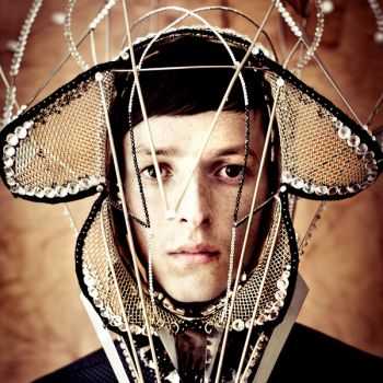 Totally Enormous Extinct Dinosaurs - Trouble (2012) Totally Enormous Extinct Dinosaurs - Trouble (2012)