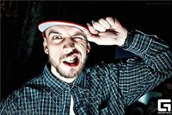 ST - SWAG #rapnroll (2013) ST - SWAG #rapnroll (2013)