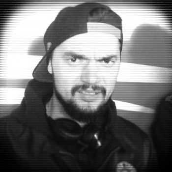 Czar - Чао, бамбино Trap RMX (prod. Alf#1.69) (2013) Czar - Чао, бамбино Trap RMX (prod. Alf#1.69) (2013)