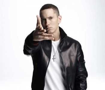 Eminem feat. Rihanna  The Monster (2013)