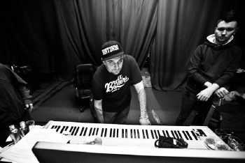 Bratia Stereo (Баста) - Just Take (2013) Bratia Stereo (Баста) - Just Take (2013)