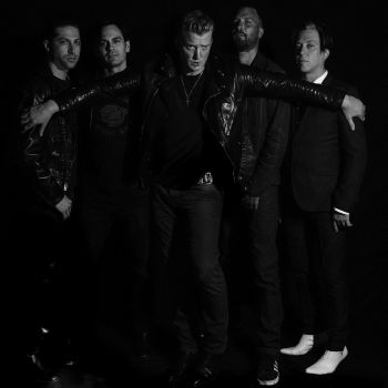 8  Queens of the Stone Age