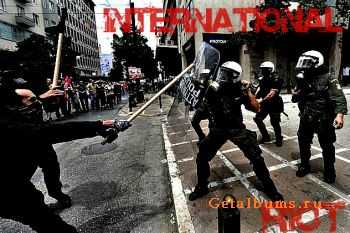 International Riot -  (Single) (2011)