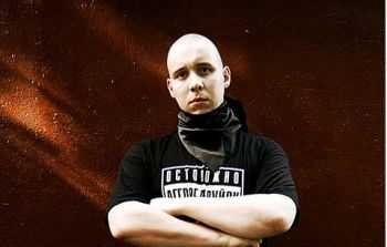   (  ) -    ft Bar One (Ak Beatz Prod) (2012)