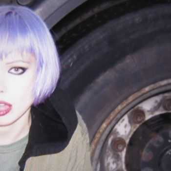 Crystal Castles - I Want To Fuck Alice Glass (2012) [Bootleg]