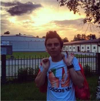 Johnyboy – Спонсор (Ak-Сent prod.) (2013) Johnyboy – Спонсор (Ak-Сent prod.) (2013)