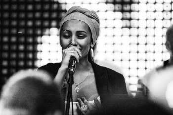 Tati -   (IzzaMuzzic RMX) (2013)